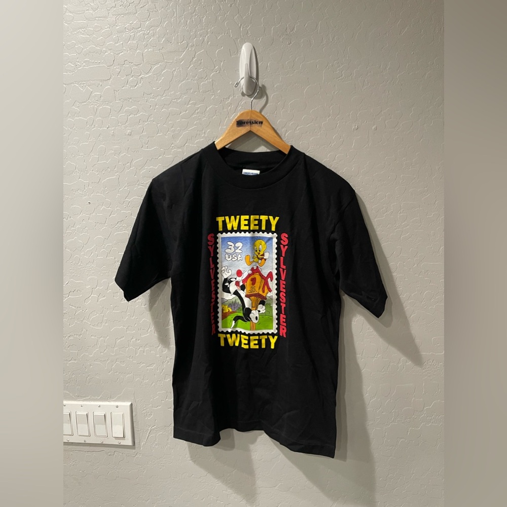 Vintage Looney Tunes Stamp Collection Sylvester Tweety Bird‎ Shirt Medium